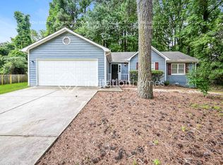 230 Buckeye Ln, Fayetteville, GA 30214