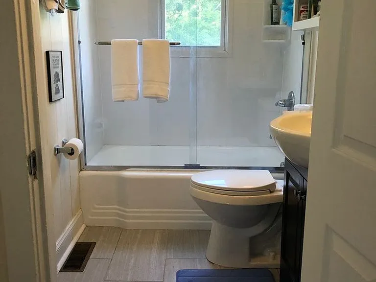 1219 Brookwood Dr — Photo 16