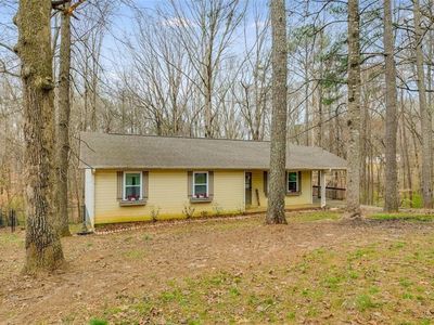 15 Acorn Trl, Bremen, GA, 30110