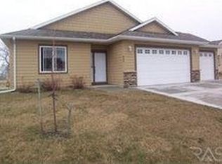 609 N Daisy Ave, Sioux Falls, SD 57107