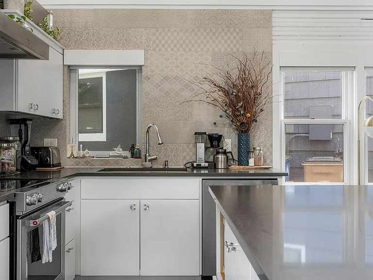 3005 Bryker Dr — Photo 11