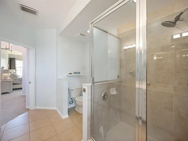 4604 Club Dr #B202 — Photo 25