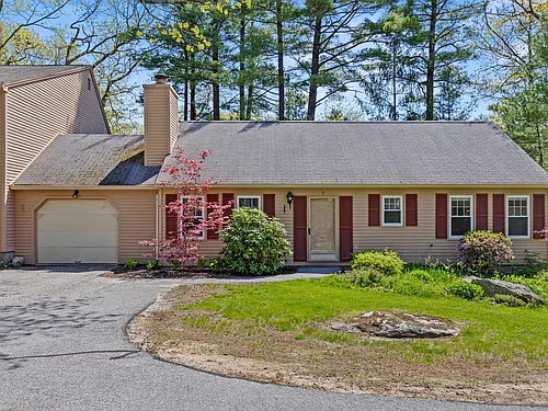 7 Dresden Ct Photo 1