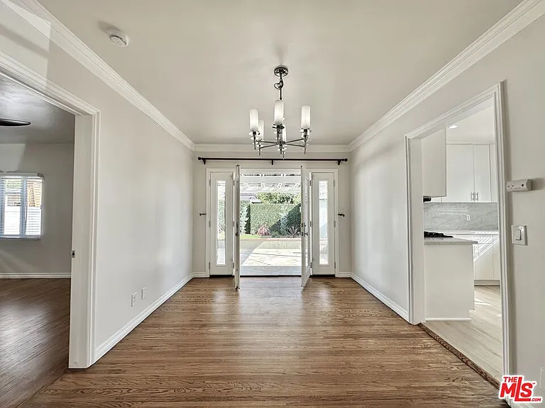 1206 Greenacre Ave — Photo 5