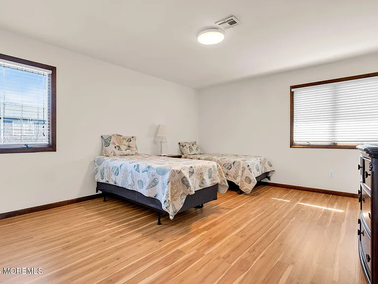 65 Grand Central Ave #1 — Photo 13