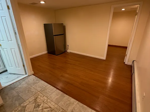 (undisclosed Address), Staten Island, NY 10312