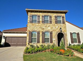 26 Quiet Vista Dr, Sugar land, TX 77498