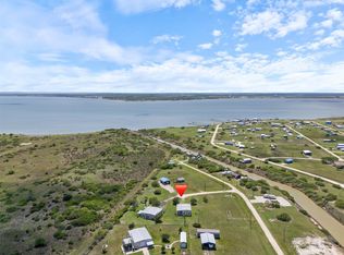 30 Eel Ct, Palacios, TX 77465