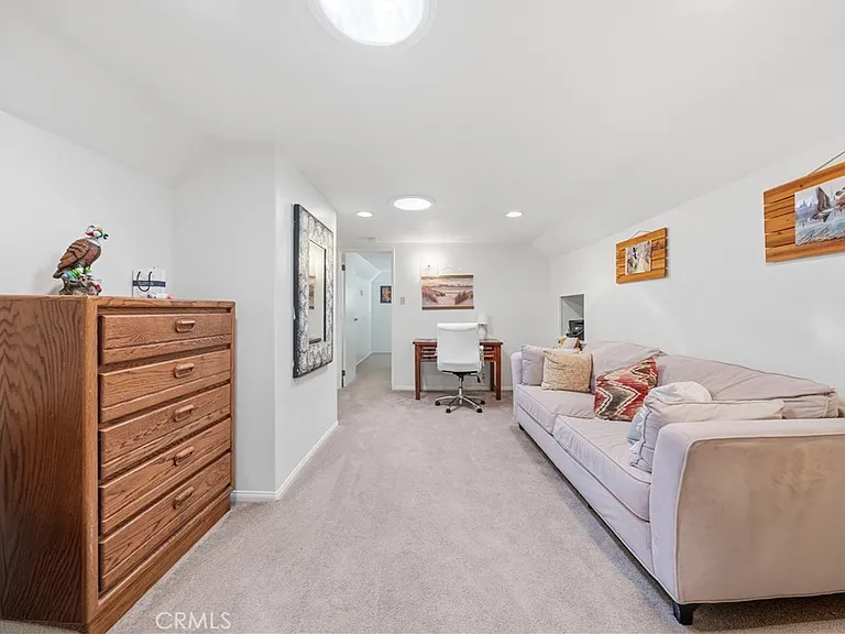 195 Knoll Rd — Photo 30