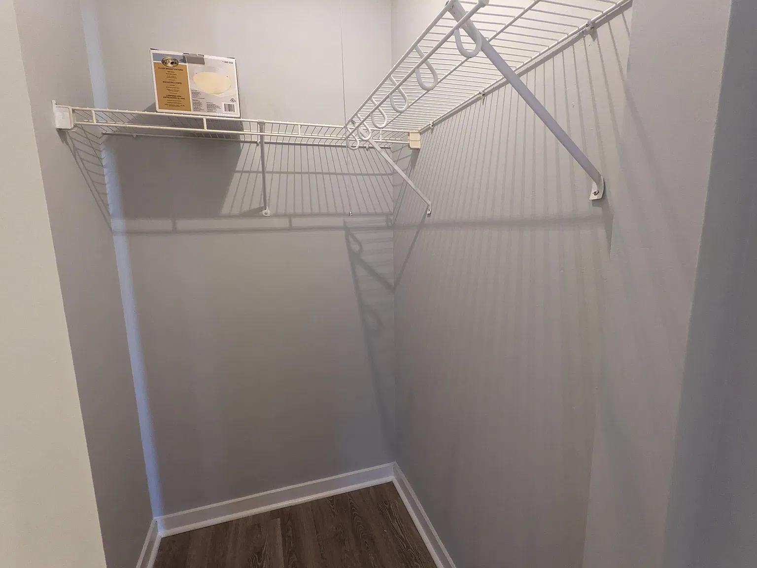 Corner one bedroom w/great views and in unit W/D! — Photo 4