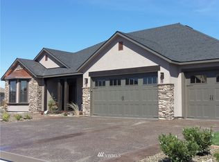 707 8th Avenue Ct NE, Ephrata, WA 98823