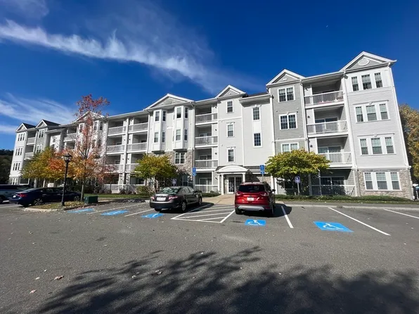 426 John Mahar Hwy Unit 108, Braintree, MA 02184