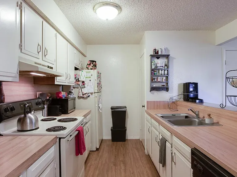 5203 Evans Ave #B — Photo 18