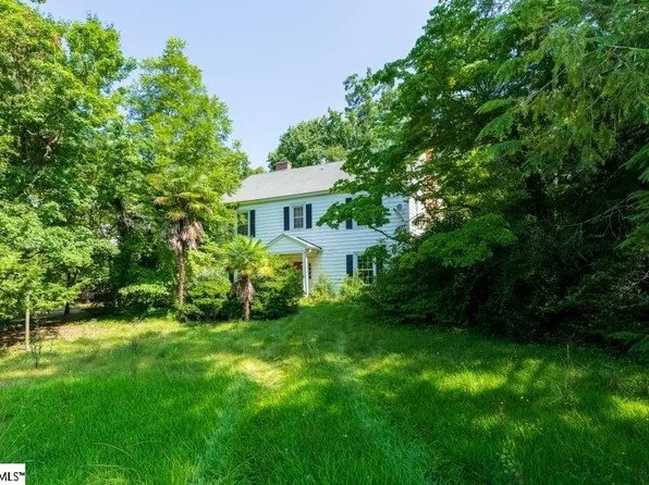 204 W Farley Ave, Laurens, SC 29360