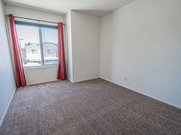 27727 Spandau Dr — Photo 22