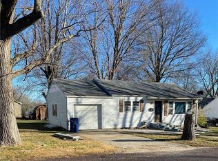 312 Olive St, Eldon, MO 65026