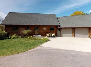 686 W Commercial St, Mitchell, IA 50461