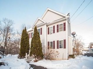 93 Leroy Ave, Methuen, MA 01844