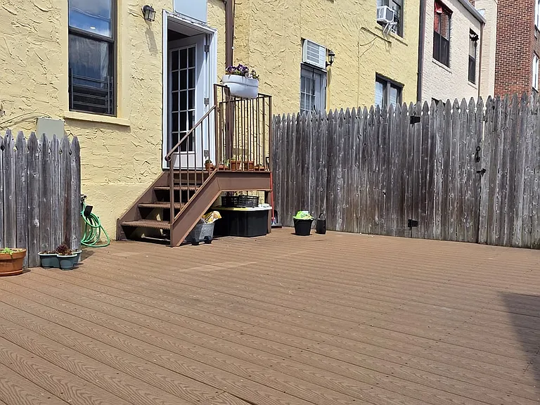 133 Lincoln Ave #C — Photo 16