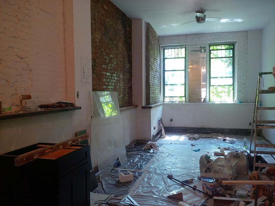 2nd image of 239 E 2nd St APT 3