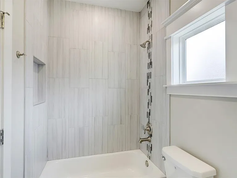 317 Telephone Rd — Photo 22