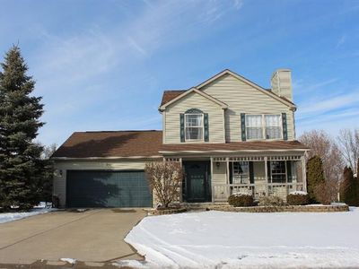 2363 Summit Cedar Dr, Howell, MI, 48855