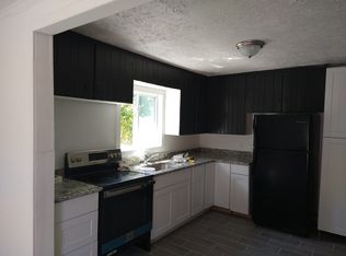 137 Grove St, Toccoa, GA 30577