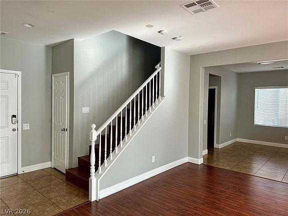 3rd image of 2891 Ardoch Ave