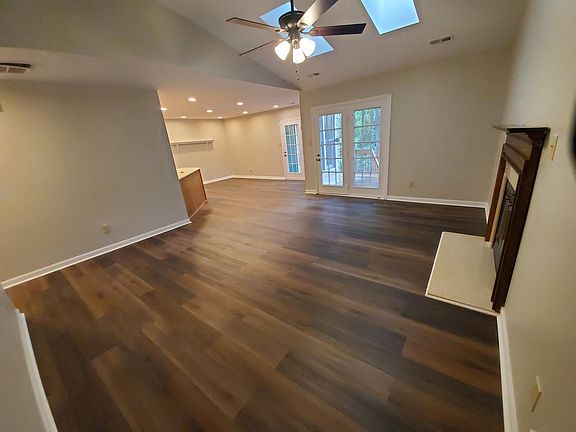 Living room, spacious and modern.