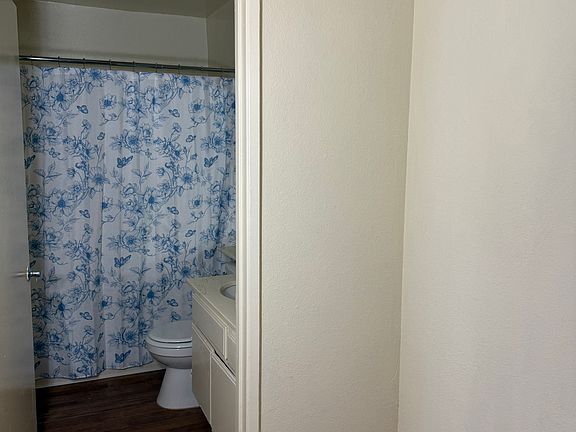 2nd image of 1227 N Orange Dr APT 206