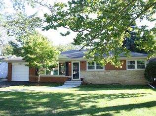 501 Dublin Dr, Mundelein, IL