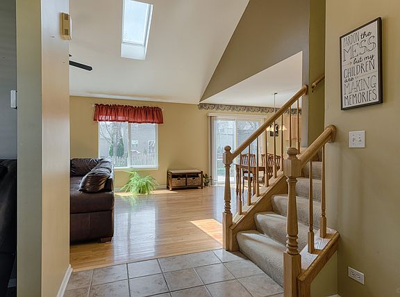2nd image of 25437 W Cinnamon Cir