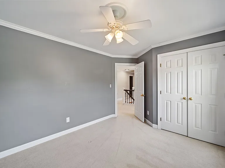 4601 Jamesford Dr — Photo 40