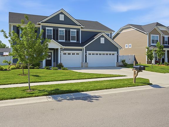 3rd image of 3847 Railhead Ave