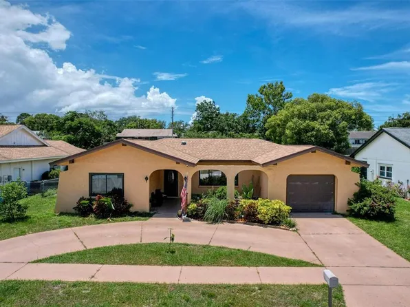 13111 Sheridan Dr, Hudson, FL 34667