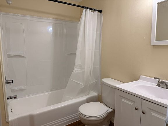 4th image of 476 Wethersfield Ave #1
