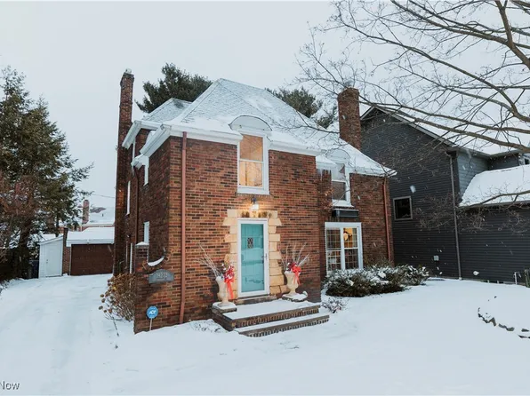 19272 Coffinberry Blvd, Fairview Park, OH 44126