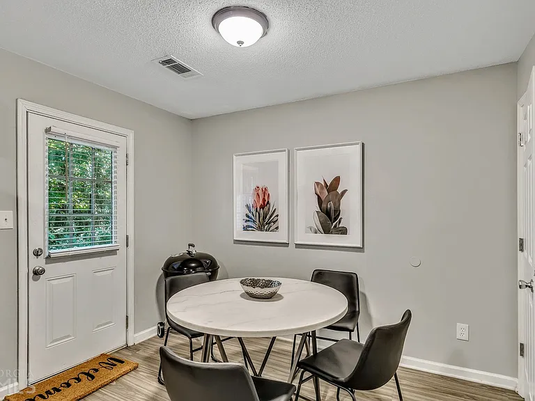 7269 Crestside Dr — Photo 11