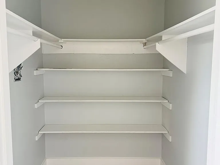 1125 Ann St #13 — Photo 5