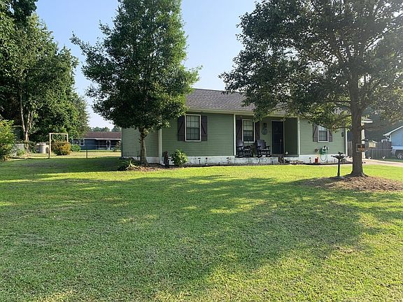 3rd image of 4121 Pebble Creek Dr