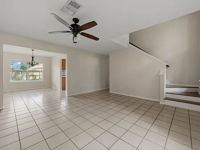 5819 Forest Timbers Dr — Photo 4
