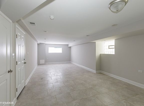 3rd image of 7825 S Constance Ave #1
