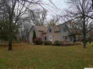 1041 115th St, Nora Springs, IA 50458