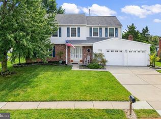 12 McIntosh Rd, Sewell, NJ 08080