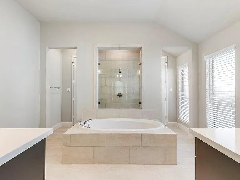 7314 Grandview Meadow Dr — Photo 27