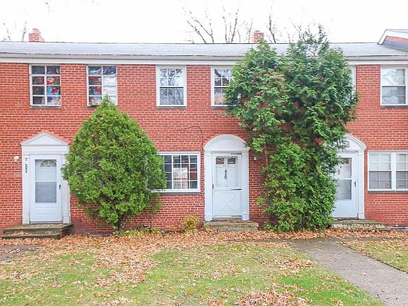 2nd image of 430 Kenwood Dr #D11