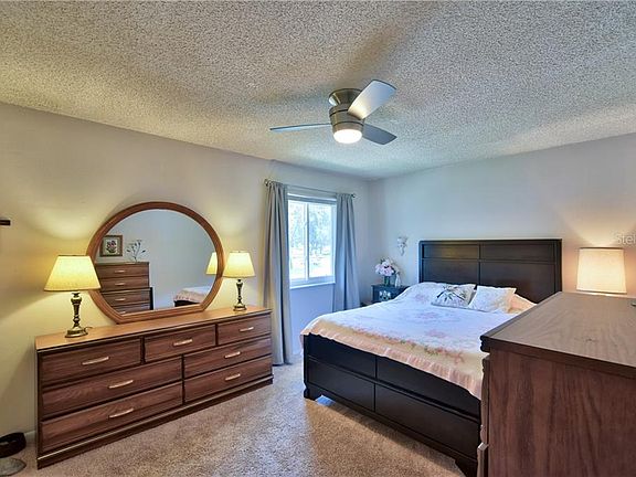 3rd image of 473 Midway Dr #B