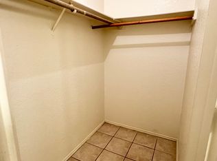 2707 Rustic Forest Rd, Fort Worth, TX 76140