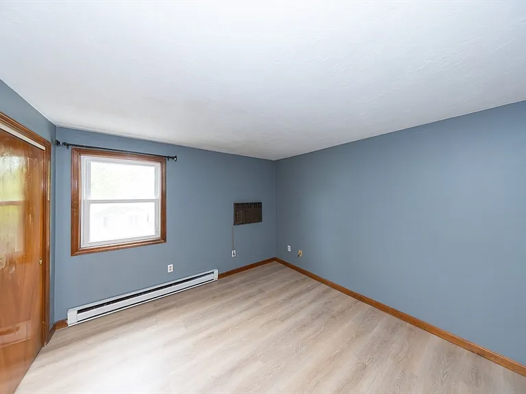 15 Houghton St #9 — Photo 10