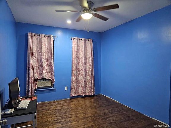 5th image of 82 Forbell Street